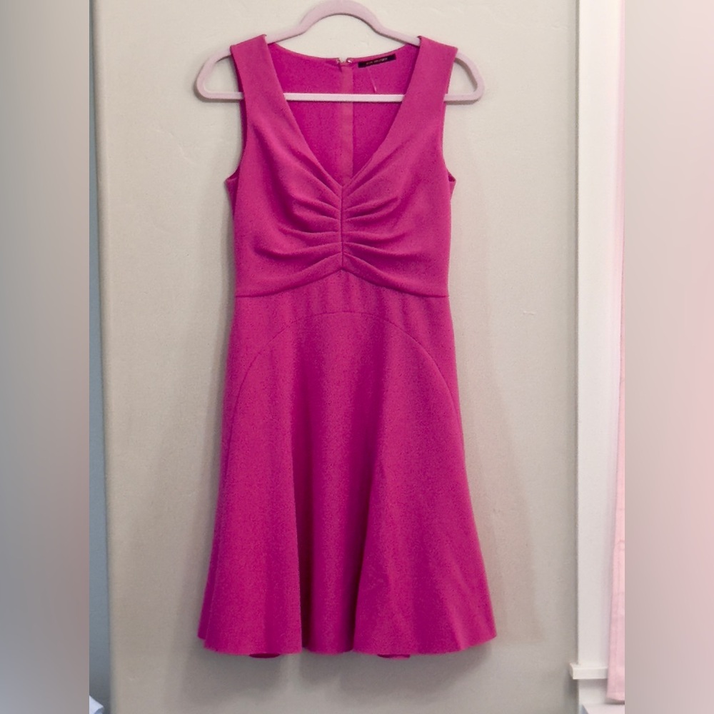 🎀 NEW Pink Kobi Happerin Sleeveless Party Dress